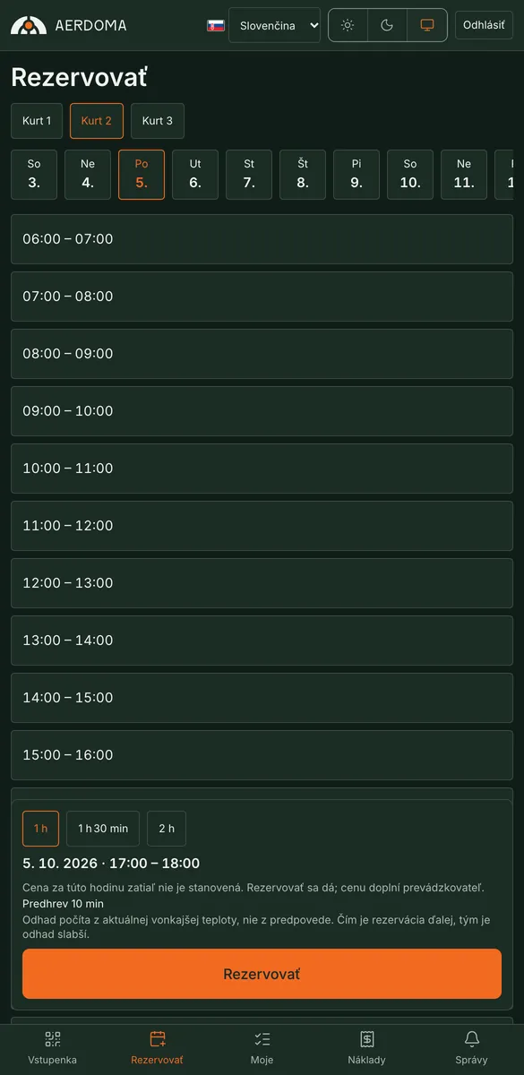 Booking on a phone: court and day selection, hourly slots and confirmation with the pre-heating time